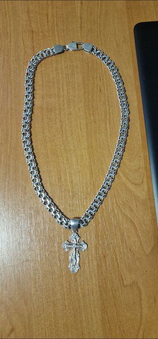 Серебряная цепь с крестом. Комплект 250гр