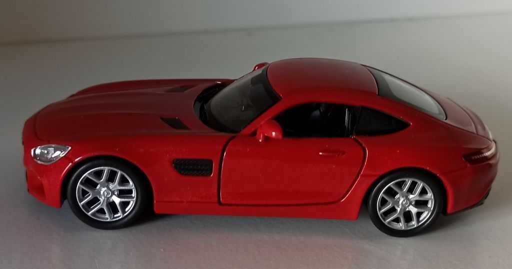 Macheta Mercedes AMG GT (C190) 2015 rosu - Welly 1/36