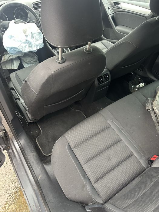 Vand Volkswagen Golf 6 1.2 TSI 2010 avariat defect