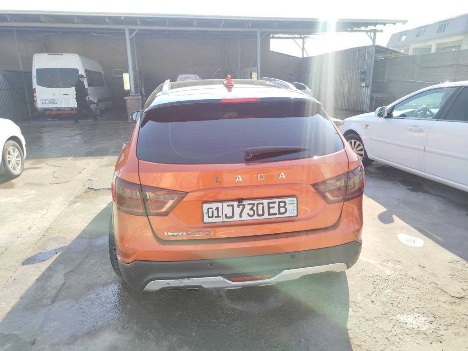 Lada vesta cross