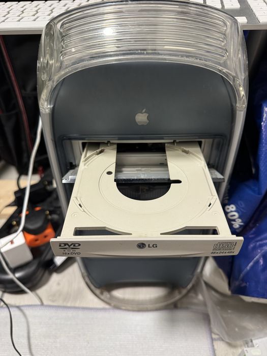 Power MAC G4 in stare perfecta