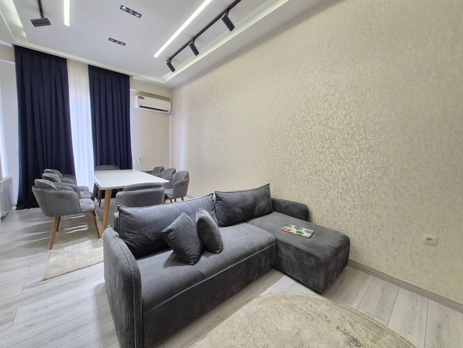 Kvartira продается 3/3/7 на ЖК Boulevard