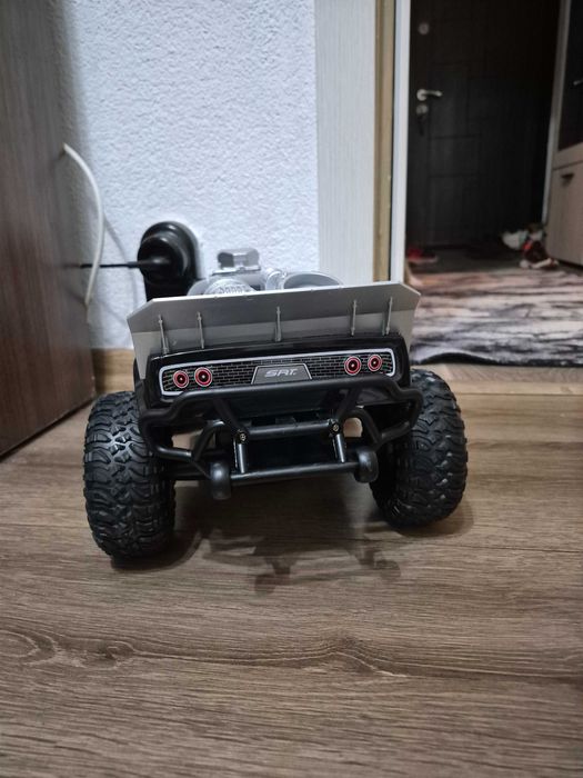 Кола с дистанционно