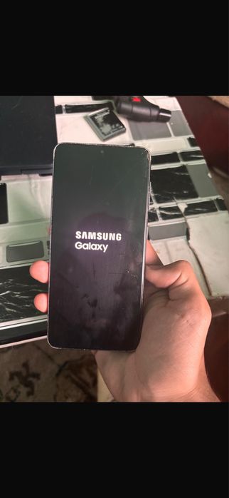 Vand Samsung S21 Functional