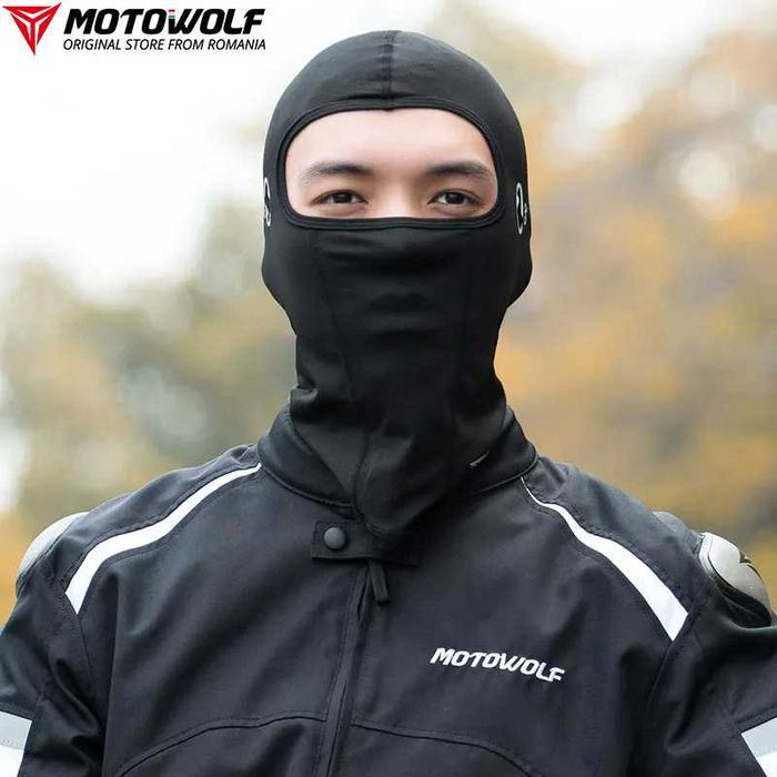 Cagula moto  protectie gat rezistenta la vant  gauri ochelari