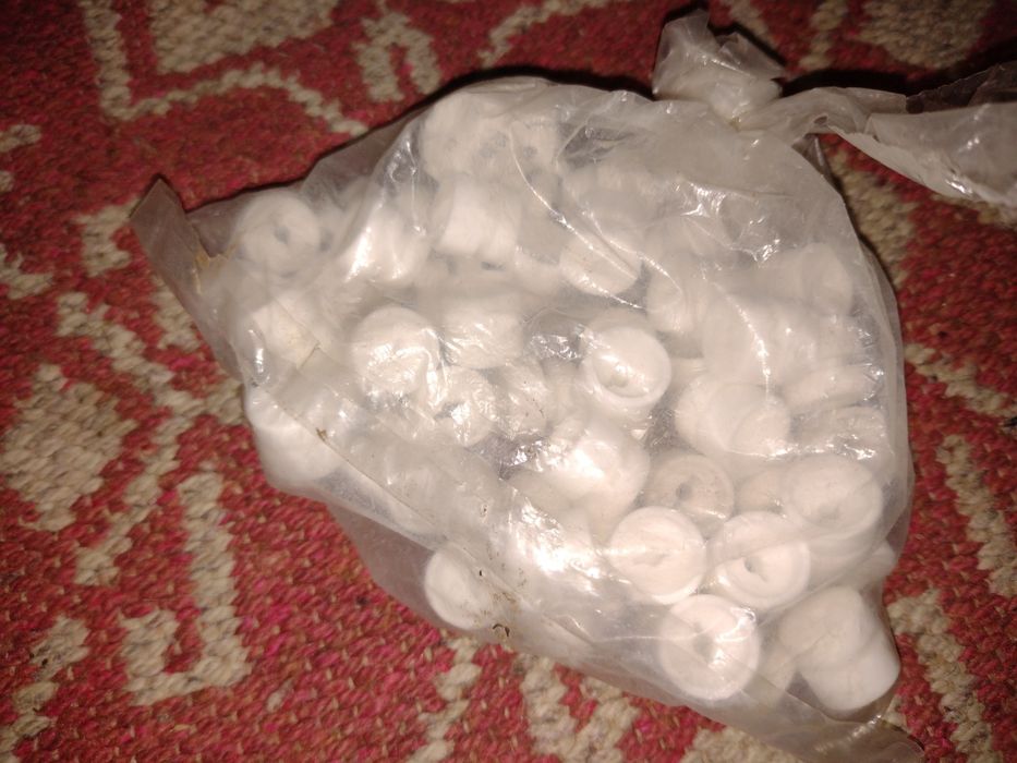 Vând diverse întrerupătoare noi de calitate produse in Romania!