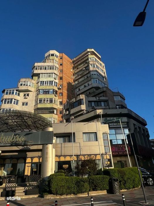 5 Camere Unicat, intersectie CASA DE CULTURĂ