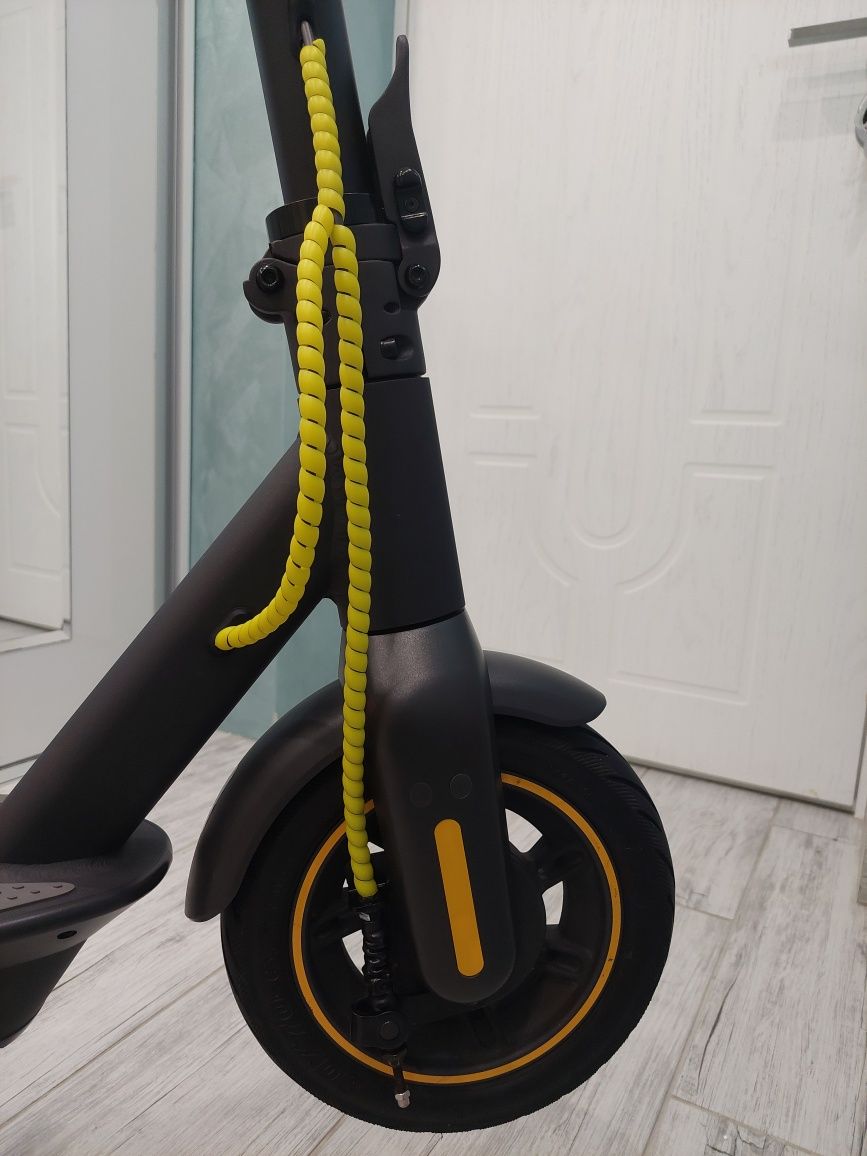 Електрическа тротинетка SEGWEY NINEBOT G30 MAX
