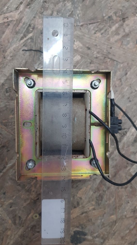 Transformator  220v
