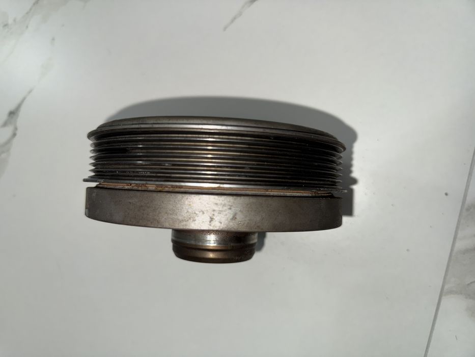 Fulie vibrochen bmw F30 LCI B47