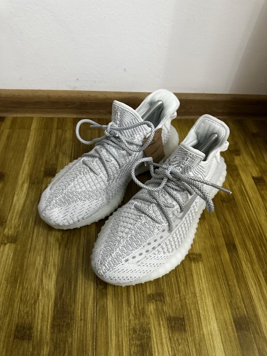 Yeezy 350 v2 marimea 42