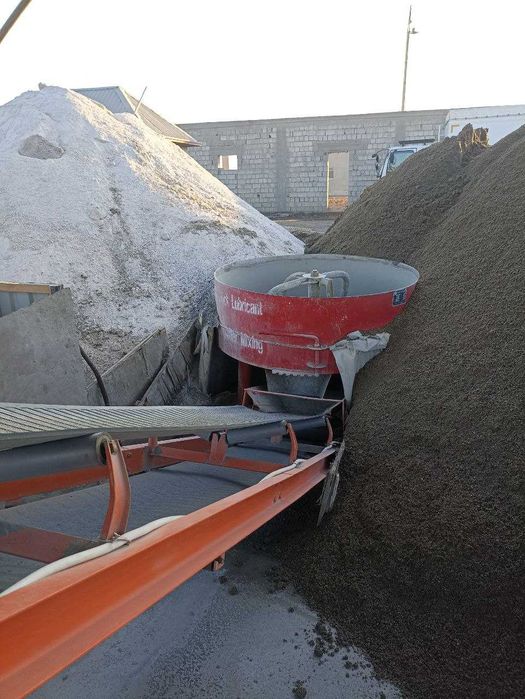 Shlakablok ishlab chiqarish dastgohi