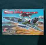 Macheta avion militar lupta razboi Gloster Javelin 1/72 kit colectie