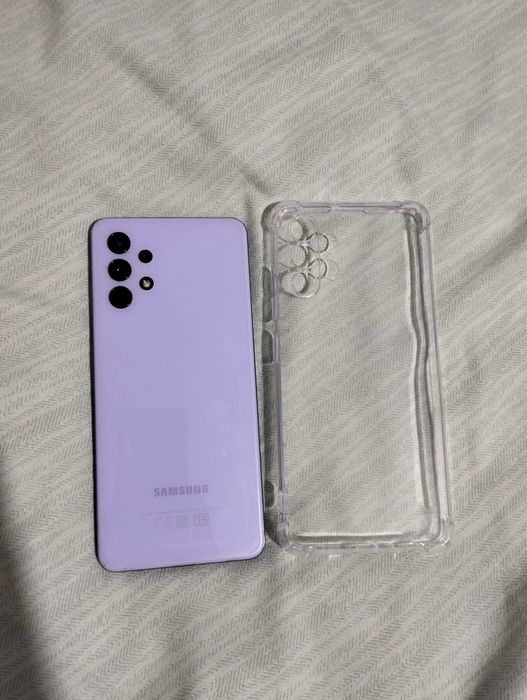 Продается телефон Samsung Galaxy A32 в хорошем состоянии.