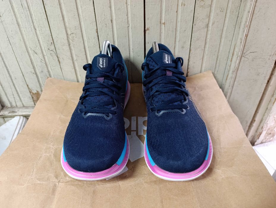 ''ASICS GlideRide 2''оригинални маратонки 42 номер