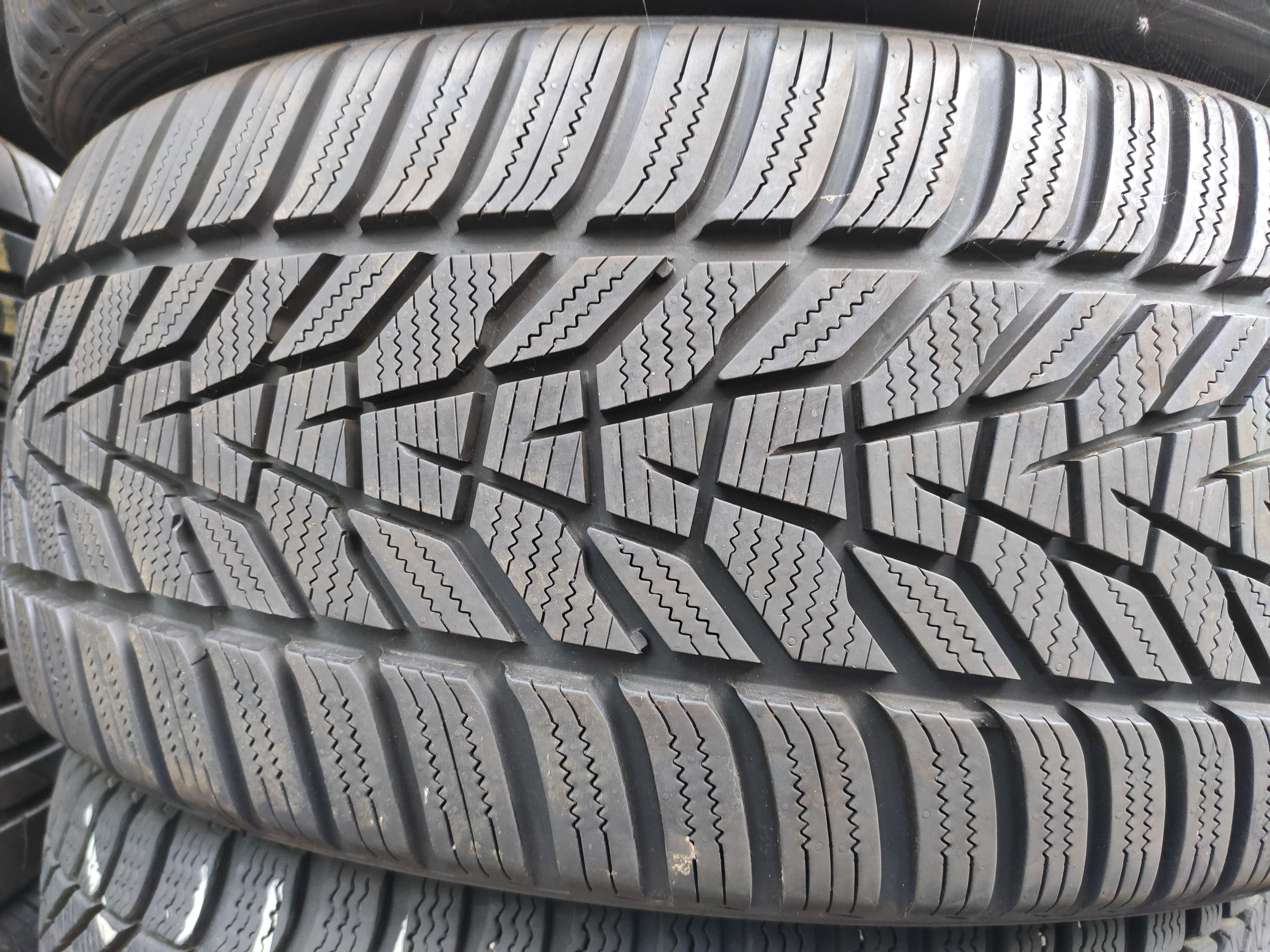 2бр Като нови зимни гуми 245 45 19 - Hankook