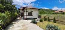 Casa viselor tale la Stefanesti