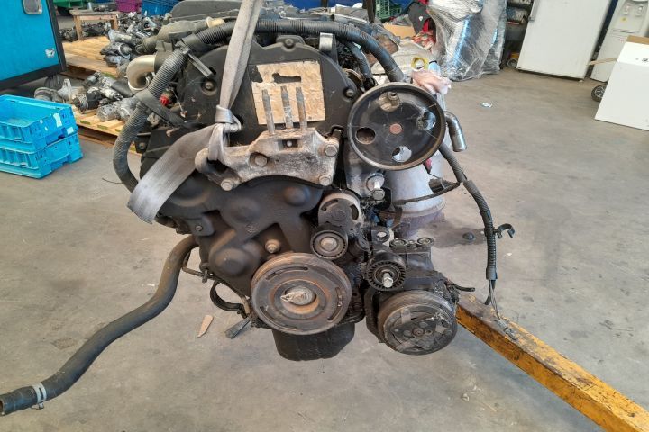 Motor fara anexe  F6JB URMATORUL SCHIMB ULEI SI FILTRE LA 216.000 KM