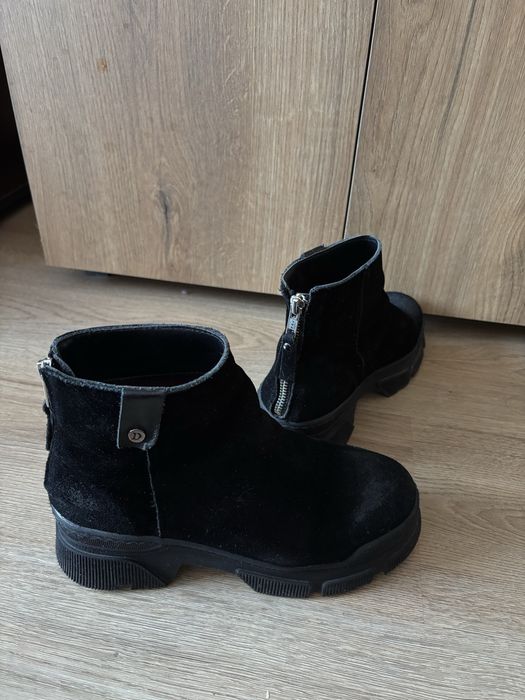 Дамски зимни боти