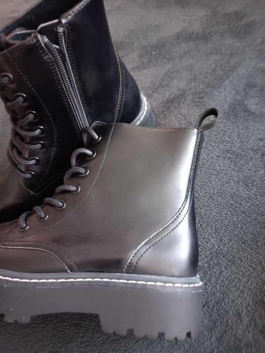 Incaltaminte noua fete H&M