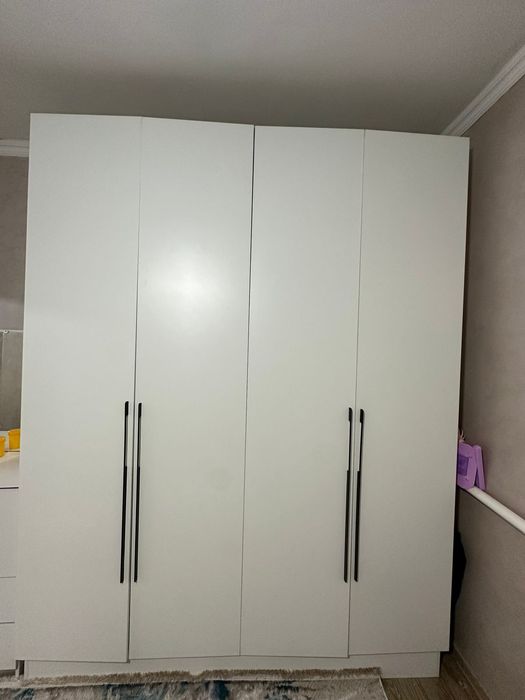 Срочно продам шкаф