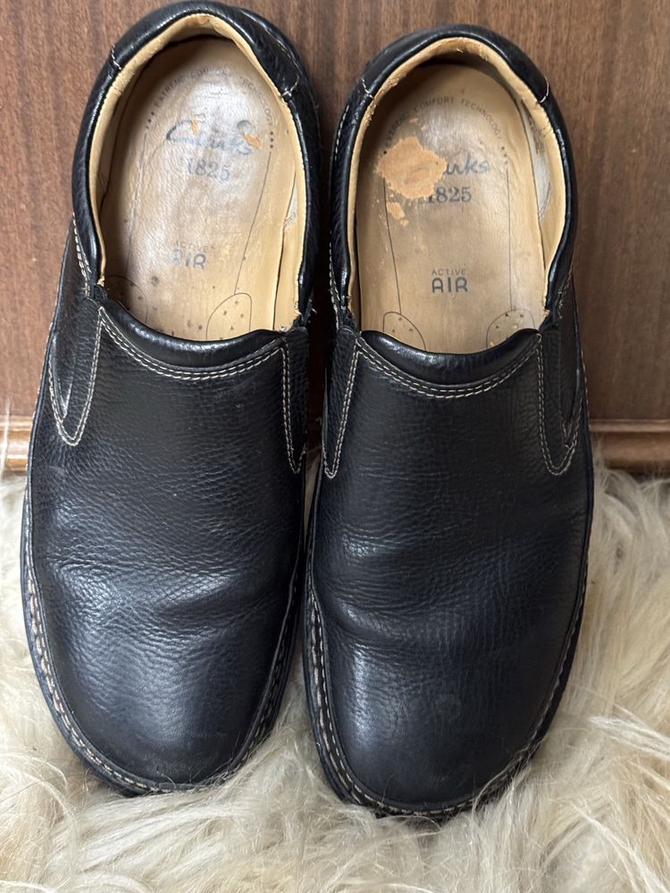 Мъжки кожени обувки Clarks за широк крак