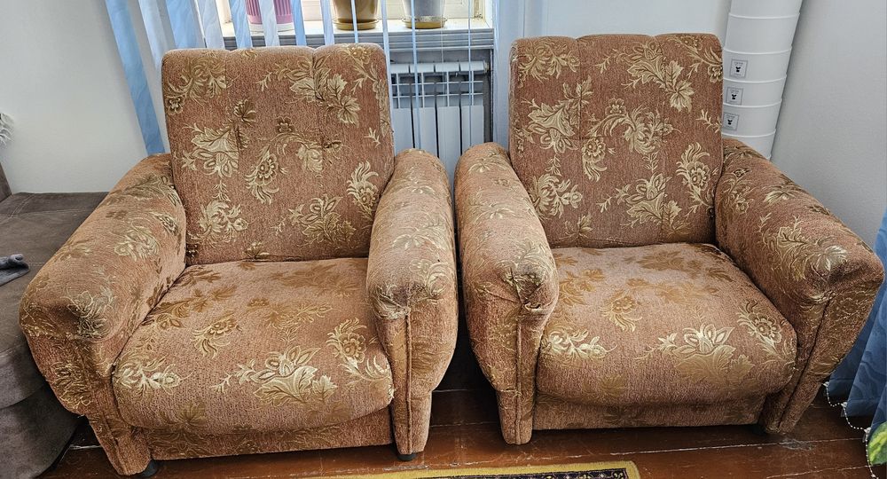 Кресла мягкие, удобные.