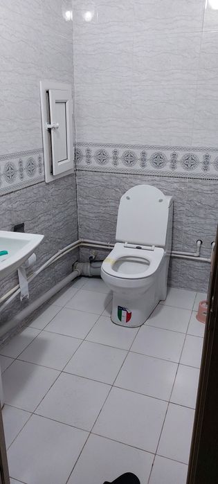 Kvartira qizlar uchun (do'stlik metro)