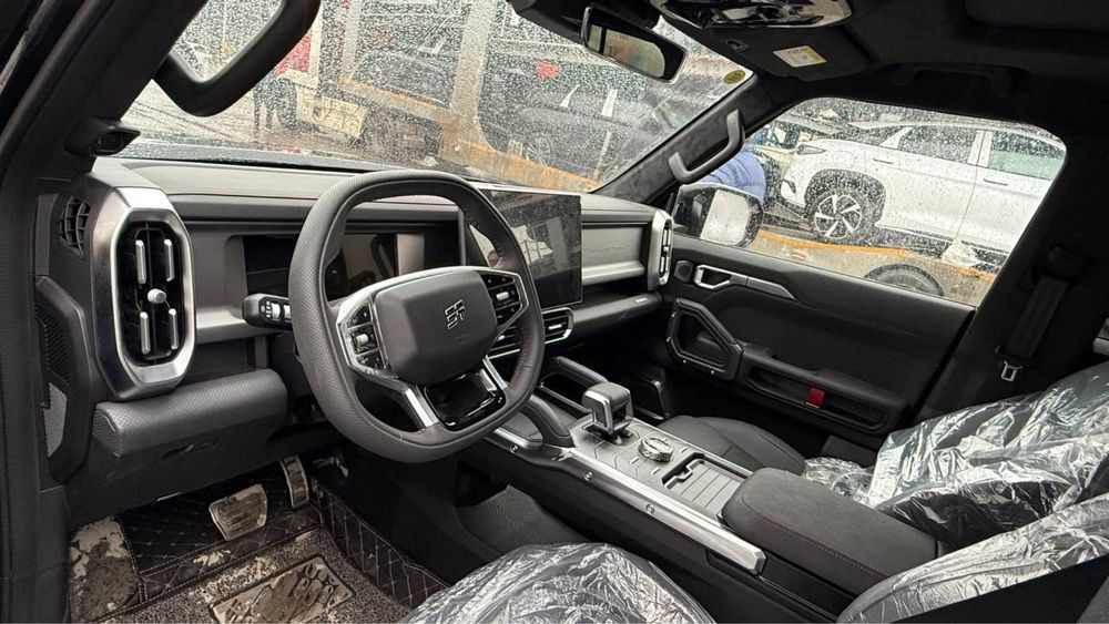 Срочно Продается автомобиль jetour t2 full с наворотом