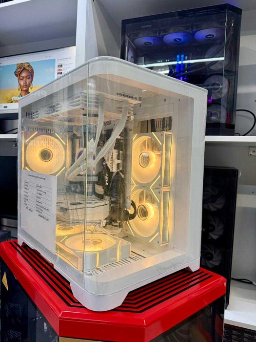 Calculator Gaming Ryzen 5 9600x/32/1 TB/5060/Garantie!