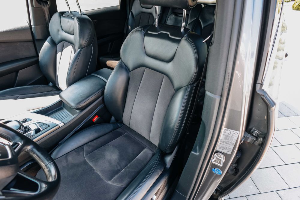Audi Q7 Quattro 3.0 TDI –  Stare Excelentă