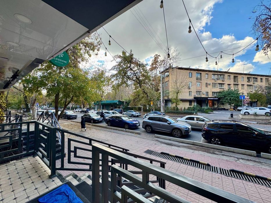 Ц-1 Аренда под:Аптека,Тур фирма,Офис,Бутик и т.д. Ор:Ц-1 Ул.Шастри