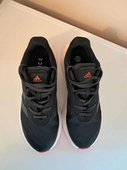 Маратонки Adidas