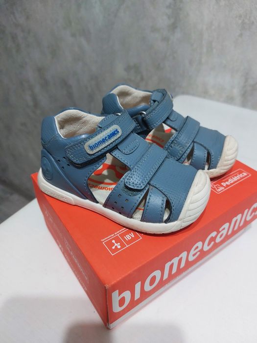 Сандали biomecanics