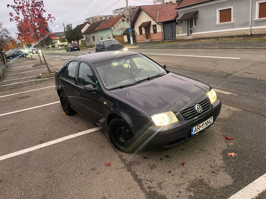 Ww Bora 2004 1.6 benzina