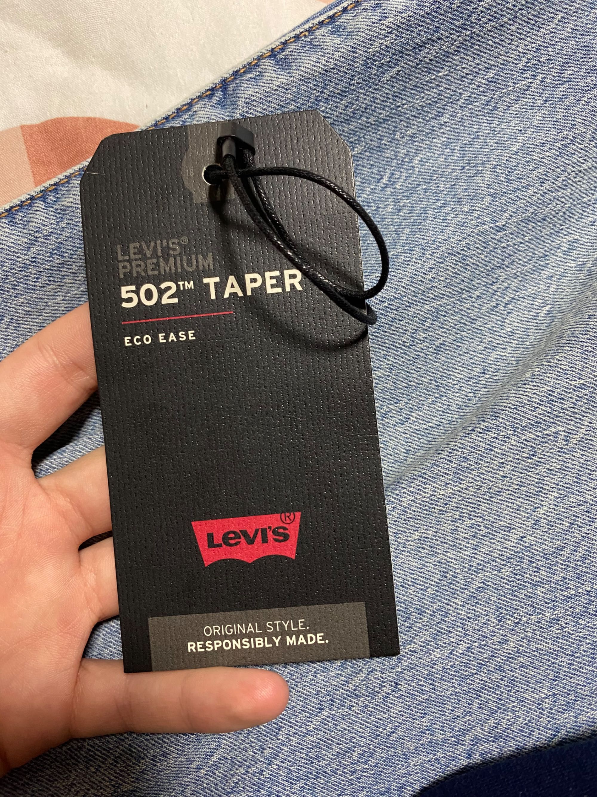 blugi levis 502 taper