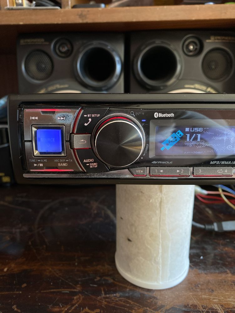 ALPINE 137BTI -НАЙ ВИСОК КЛАС -USB Bluetooth радио плеър за кола сд cd