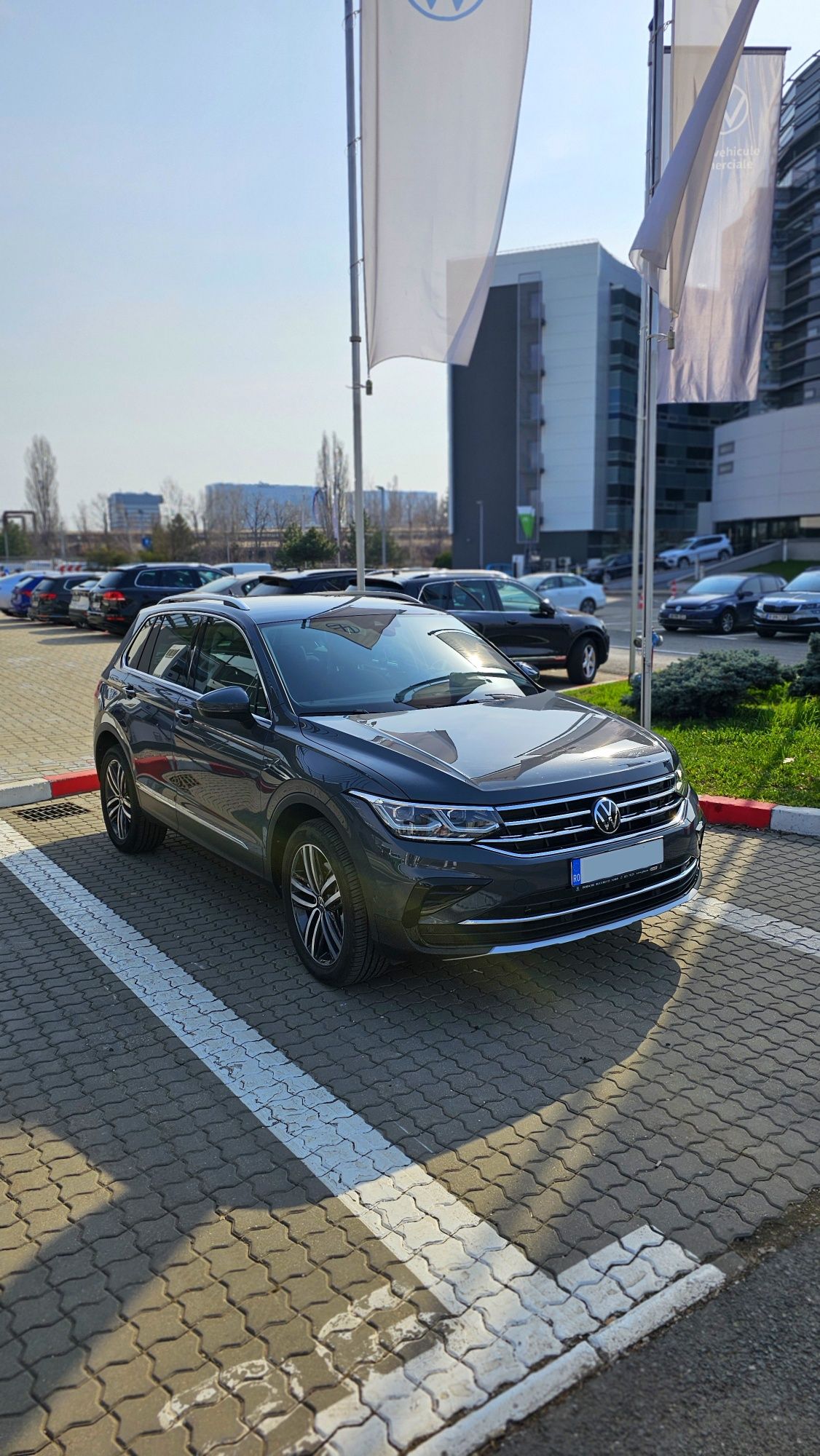 SUPER OFERTĂ! Volkswagen Tiguan "ELEGANCE" / 1.4 e Hybrid/ Plug-in /