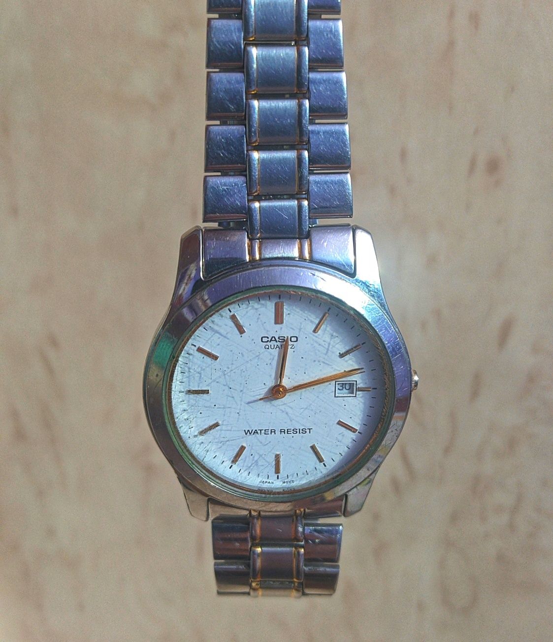 Часы кварцевые CASIO