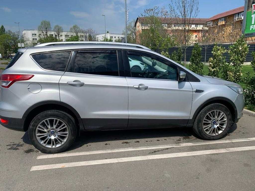 ford kuga 4x4 automata