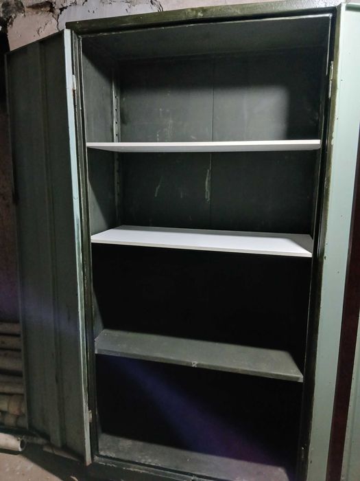 Vand dulap metalic 180/90/45