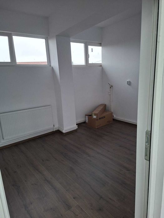 De inchiriat spatiu comercial/birou Sovata Str. Praidului , 140 mp