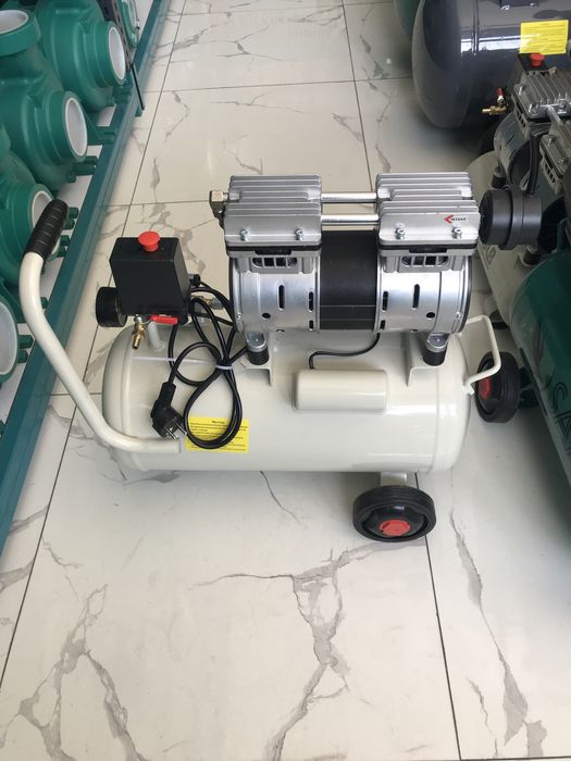 Compesser без шумни 24л