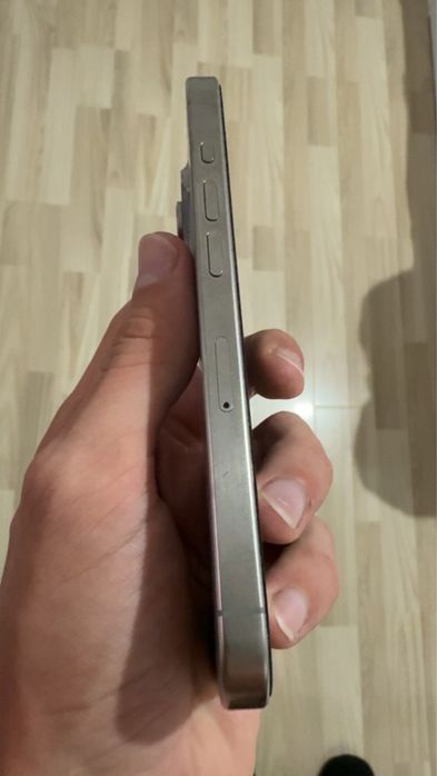 Vand Iphone 15 pro