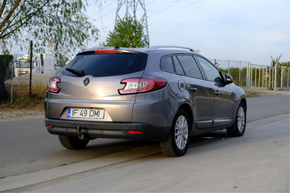 Renault Megane 3 - BOSE Edition - Trapa + panorama
