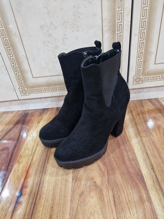 Ghete din piele masura 39