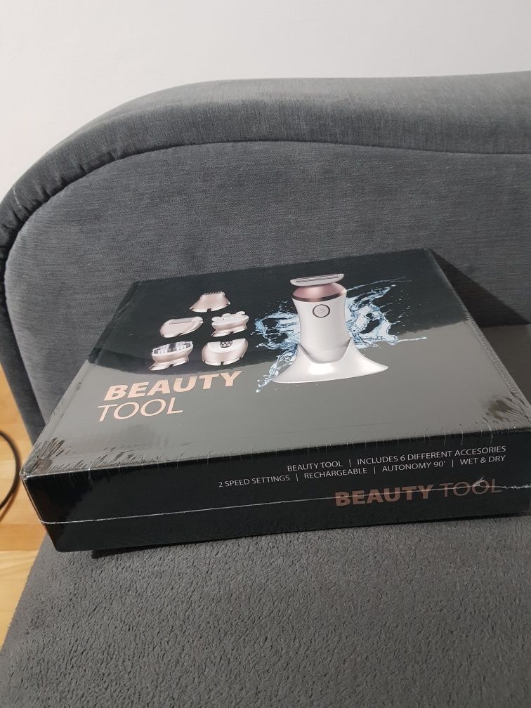 Aparat de înfrumusețare 6-în-1 Beauty Tool