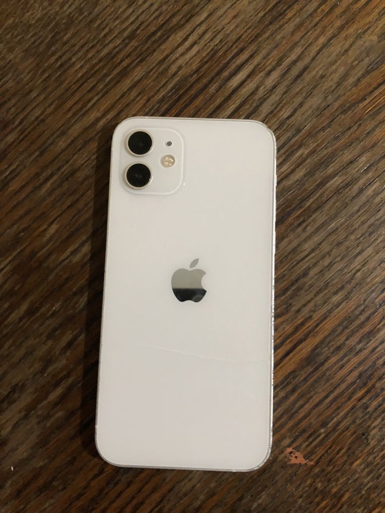 Iphone 12 white 64 GB
