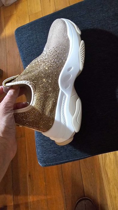 Steve Madden нови