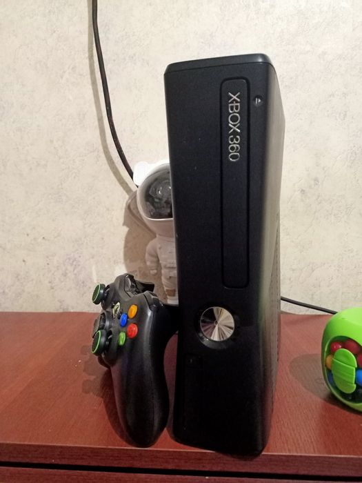 Xbox 360 slim прошитый